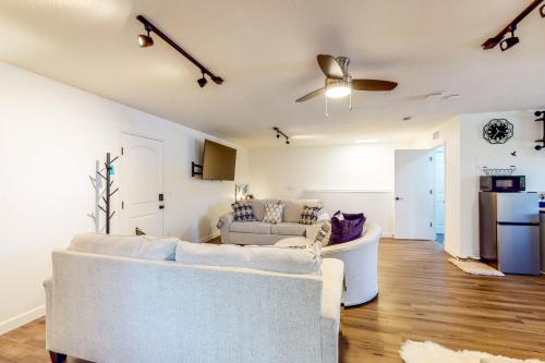 Hop Top Rental in Orlando, USA