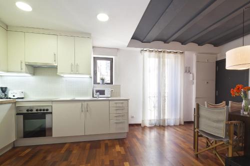 Inside Barcelona Apartments Esparteria, Barcelona (fotografie 9)