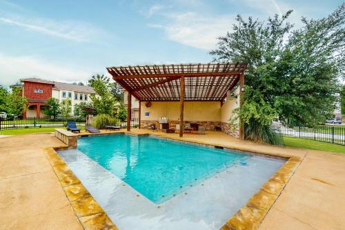 Patio Retreat in The Woodlands, USA