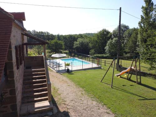 Lovely holiday home in stunning location private pool and 6 mountain bikes