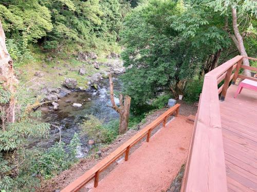 川辺-KAWABE-BBQ-川遊び-fishing