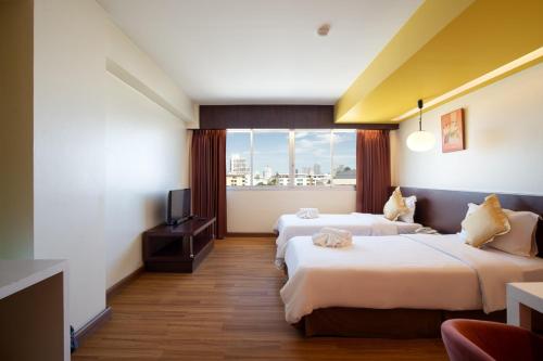 room detail thumbnail 0