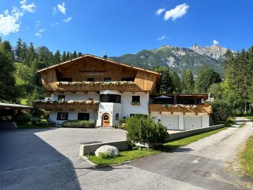 W8 Haus Ganghofer in Leutasch, Österreich