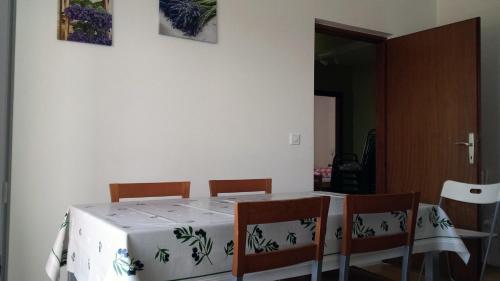 Apartments Dupin - image 8