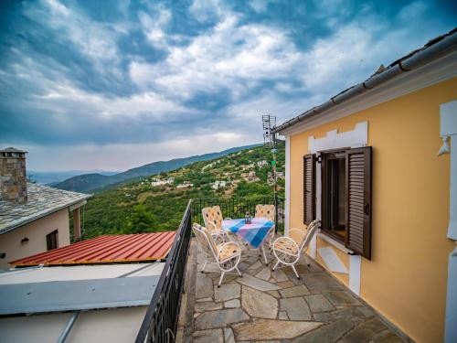 Liana's dollhouse in Agios Georgios Nilias, Pelion