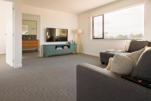 Coast Beachfront Retreat