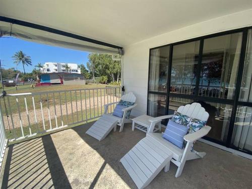 Pina Colada on the Beach - Beachfront - 2 Bedroom