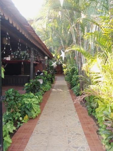 Sea Breeze Inn Calangute Goa - image 5
