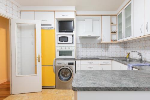 Artibai - baskeyrentals in Ondarroa