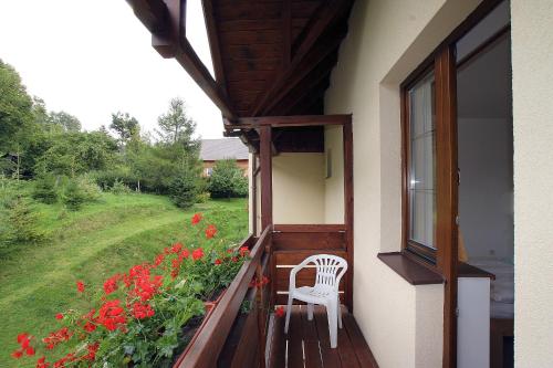 ระเบียง/ชานเรือน, Penzion Bona in โรคีท์นิซ นาด จิเซรู