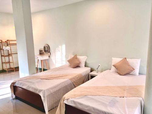 บ้านไทยไออุ่น Room Type - Twin Room with Bathroom