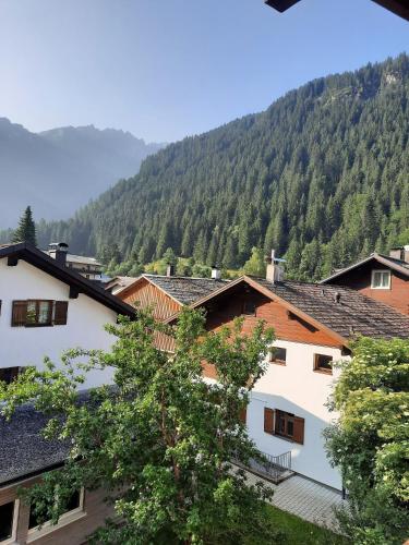 สภาพแวดล้อมโดยรอบ, Valbella Appartements in พาร์เทเนิน