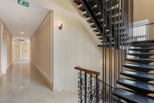 477240715 Boulevard Hotel Batumi