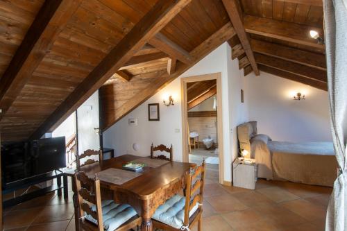 Loft Suite image 3