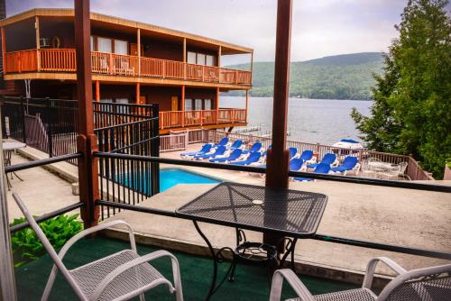 King Room with Lake View