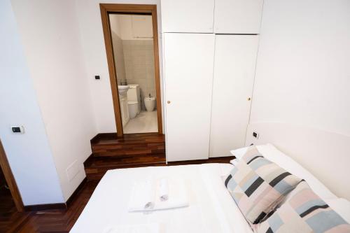 Ibernesi 23 - Fori Imperiali