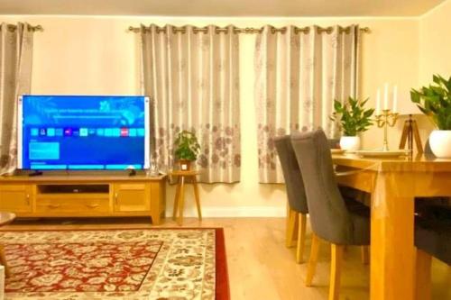 2 Bedroom Flat in Ardwick Manchester, Manchester (photo 10)
