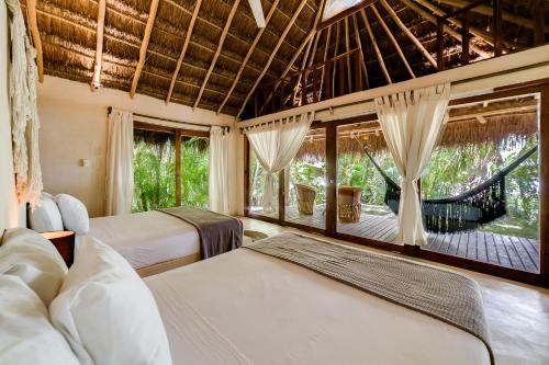 Hotel CasaBakal - A pie de Laguna - Bacalar Room Type - Quadruple Bungalow With Mini Pool 