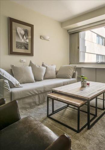 One-Bedroom Apartment image 10
