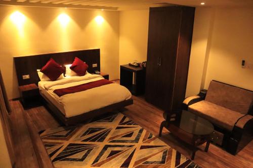 AERO HOTEL BY AERO LOUNGE AND BAR - image 2