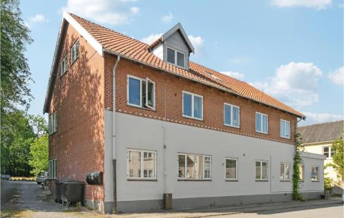  Beautiful Apartment In Glesborg With Wifi And 1 Bedrooms in Glesborg