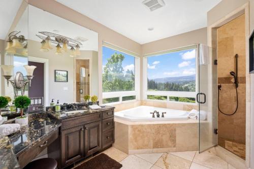 River Song Country Chateau – Hood River, OR