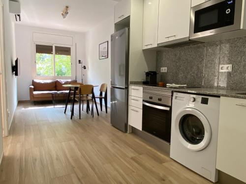 VIU BARCELONA BERTRAN - image 7