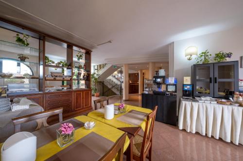 Ételek és italok, Casa Betania in San Michele