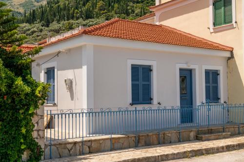 Cottage on the Sea Cottage on the Sea