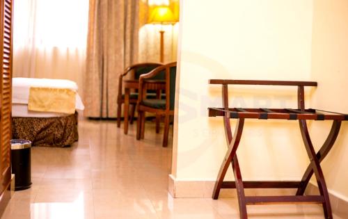 Hotel Marjorie `Y`