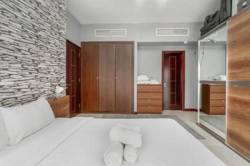 Summer Deal! Stylish 1 BR in Jumeirah Lake Towers, Dubaï (photo 7)
