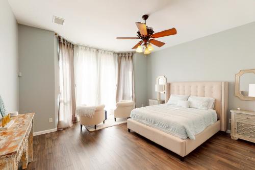 Lake Ray Hubbard Retreat Lake Ray Hubbard Retreat