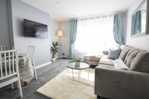 Charming 2-Bed Apartment in Edinburgh