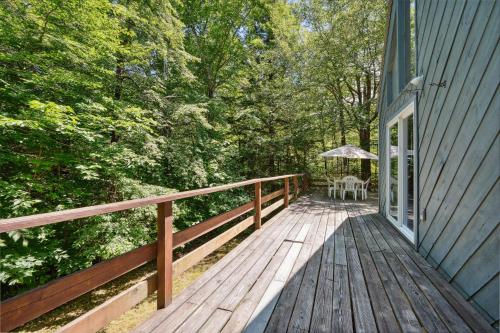 Wilmington Vacation Rental Near Hiking and Skiing!