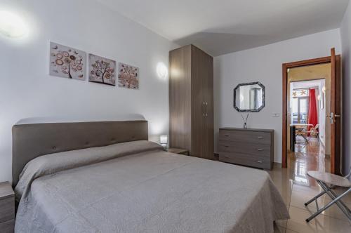 GuestHost - Catania Comfy & Central Apartment x3! 4