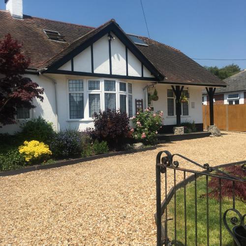 Spurwing Guest House - Accommodation - Wareham