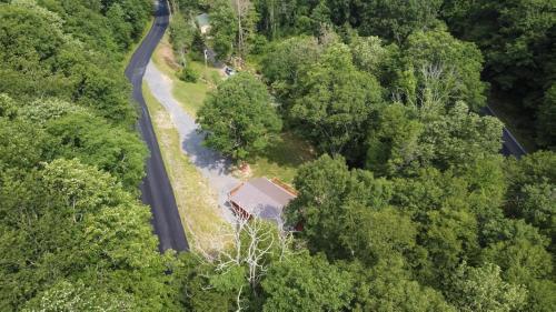 Creekside Cottage