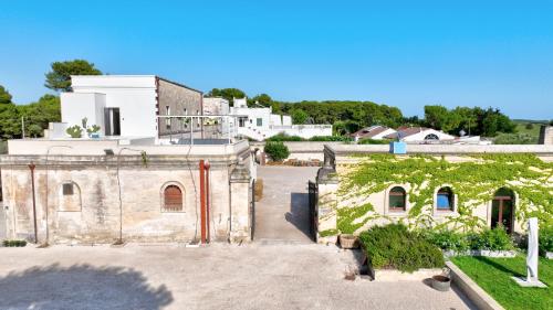  Eméra Wine Resort By Raro Villas in Lizzano