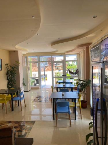 Family hotel Neptun - Lozenets in Lozeņeca