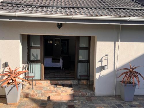 2 Op Terblanche Guesthouse – Boksburg, NY