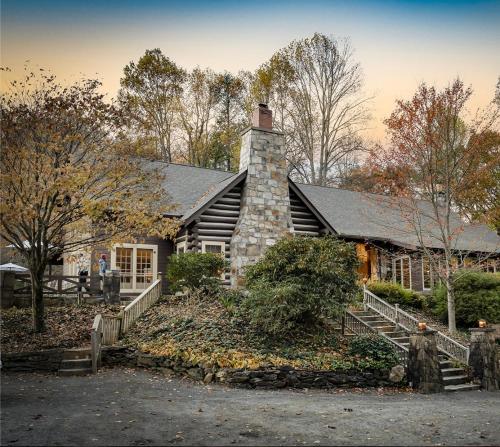 Snowbird Mountain Lodge - All-Inclusive Adventure in Robbinsville, USA