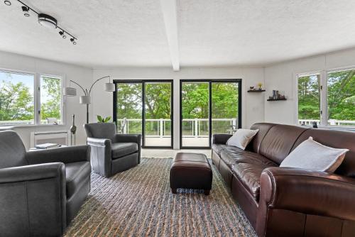 Glen Lake Ridge - image 4