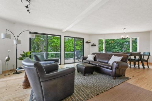 Glen Lake Ridge - image 10