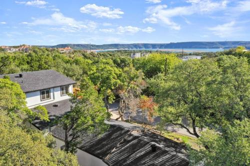 Lux Lake Travis in Austin, USA