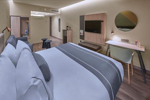 477367479 City Express Plus by Marriott Tijuana