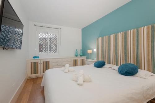 Apartment with stunning sea views, Puerto Banús, Marbella (foto 6)
