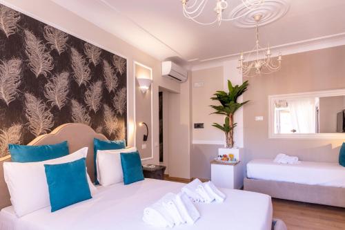 Trastevere Paper Suites - image 13