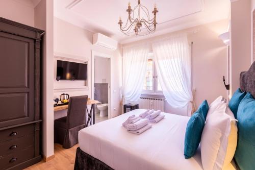Trastevere Paper Suites - image 12