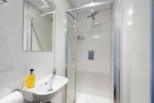 Sherwood Guest House - image 7