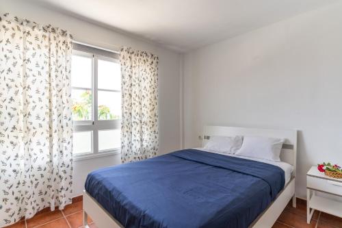 Oceanfront Rainbow Costa Adeje 14V35 4